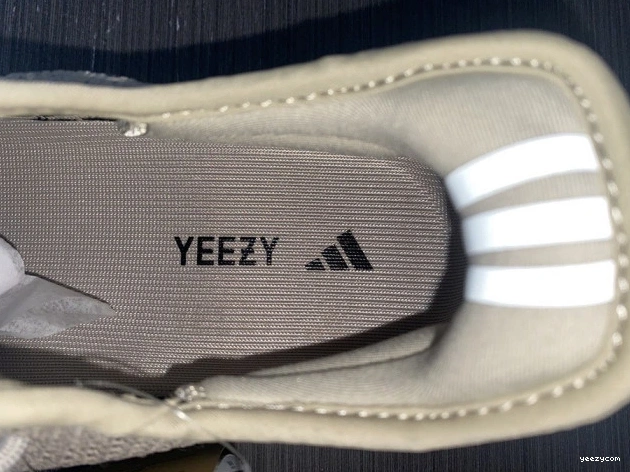Beige Yeezy HP7870 350 V2 Adidas Boost Black 0903